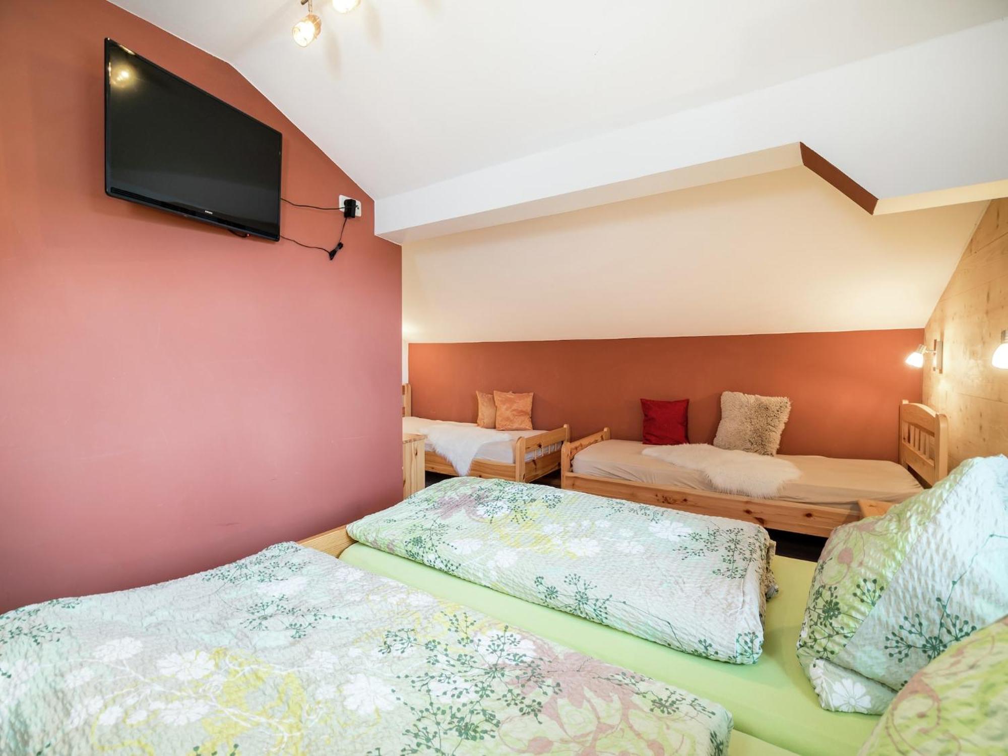 Cozy Feel Good Holiday Apartment In ลีโอกัง ภายนอก รูปภาพ