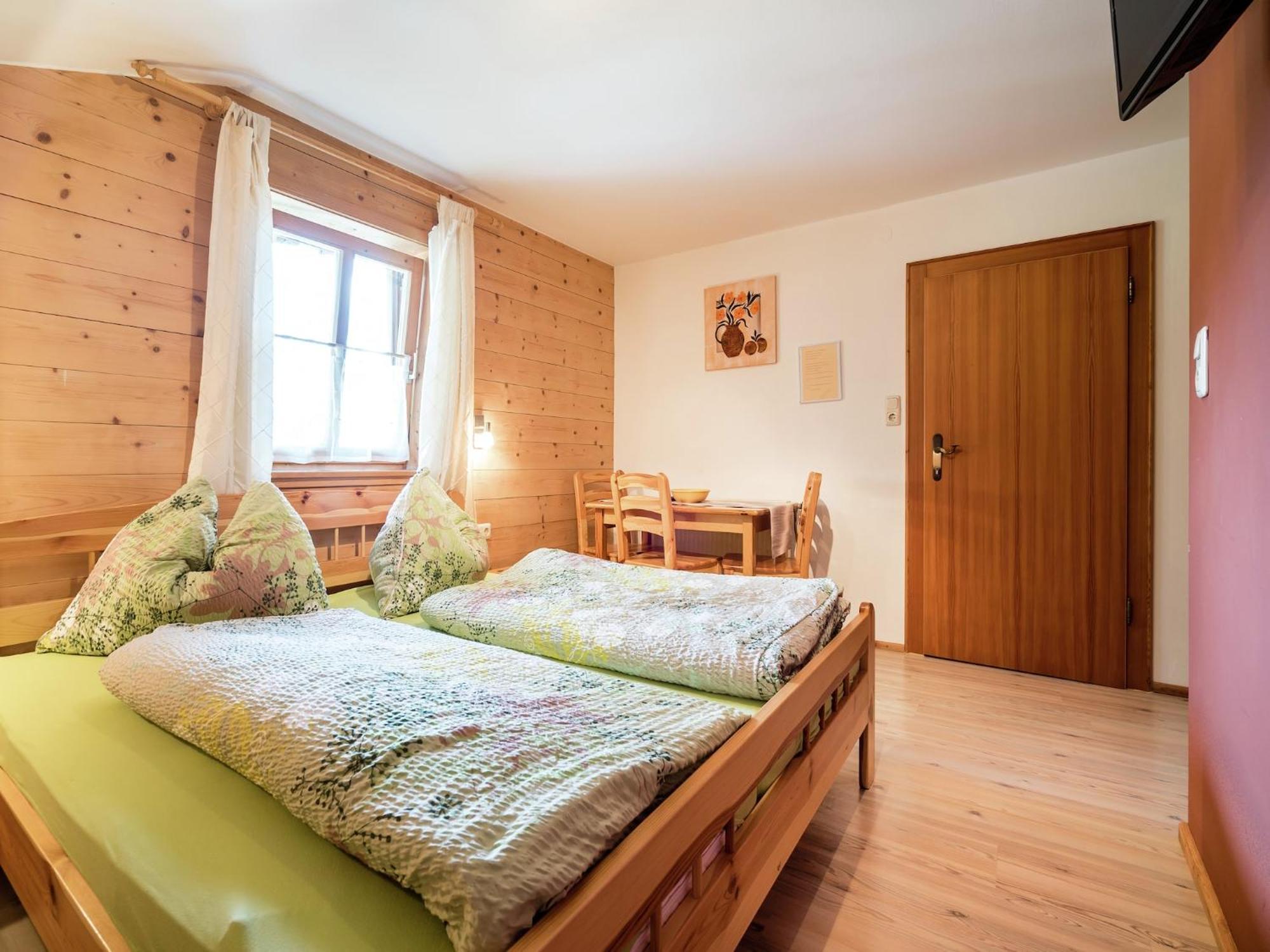 Cozy Feel Good Holiday Apartment In ลีโอกัง ภายนอก รูปภาพ