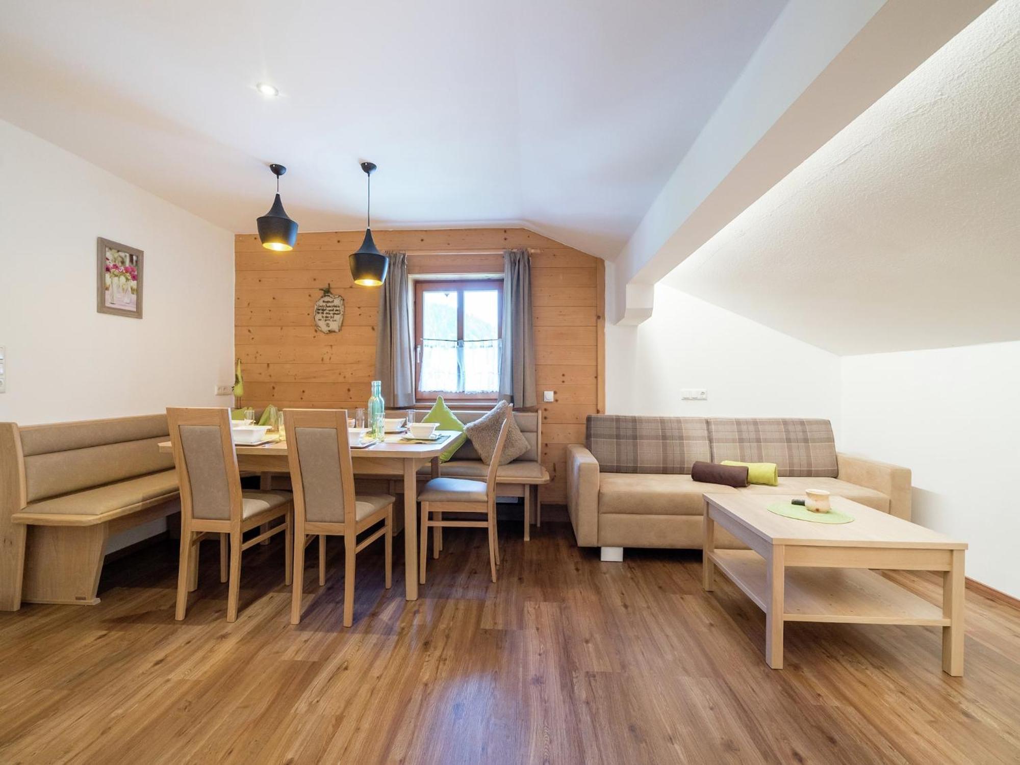 Cozy Feel Good Holiday Apartment In ลีโอกัง ภายนอก รูปภาพ