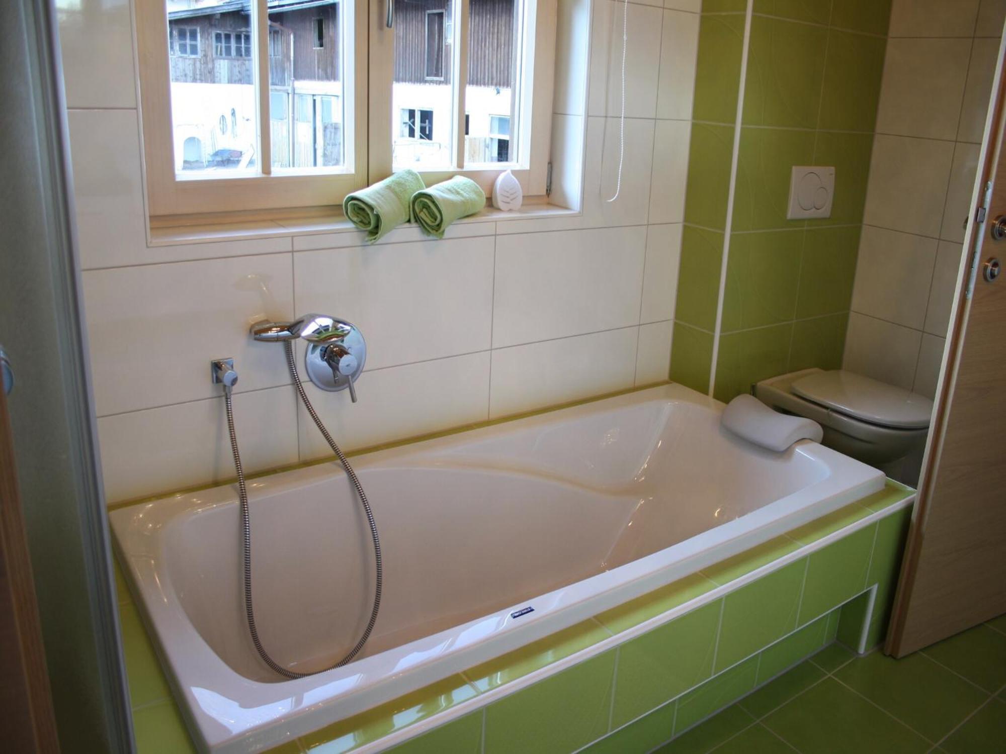 Cozy Feel Good Holiday Apartment In ลีโอกัง ภายนอก รูปภาพ